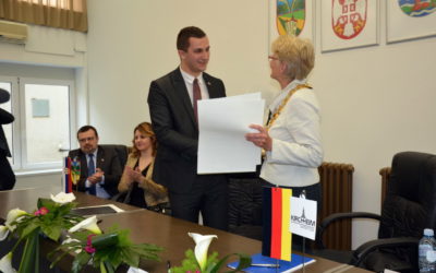 Simić i Matt-Heidecker potpisali Sporazum o saradnji Opštine Bački Petrovac i Kirchheim unter Teck-a