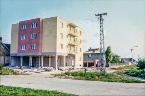 zgrada na uglu Ćirpanove i I.L.Ribara (1) (1)